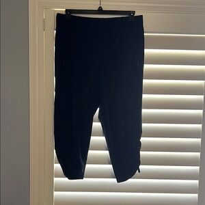 Calia Women’s navy Cropped athletic lounge pants Pants size L